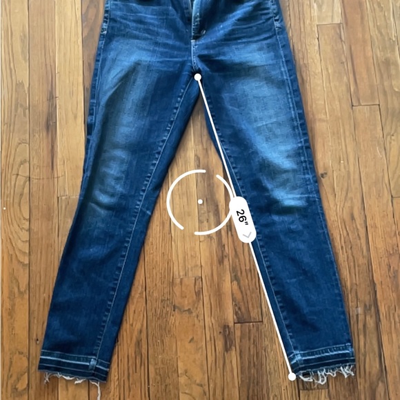 Citizens of Humanity Rocket Crop High-Rise Skinny Jeans - Picture 7 of 10